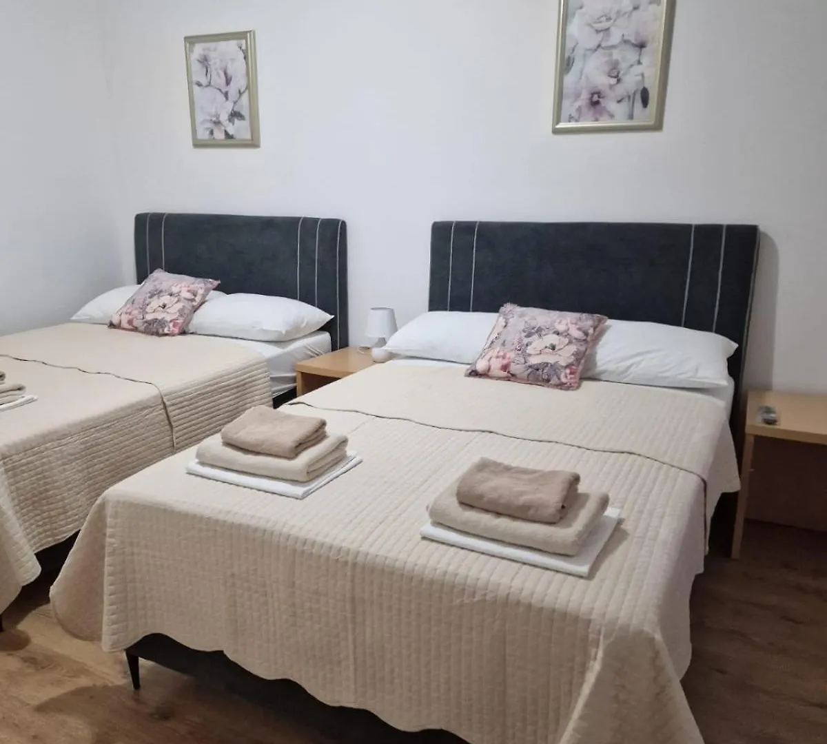 Hotel Riviera, Starigrad-Paklenica Horvátország